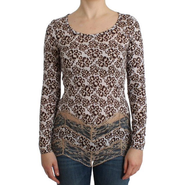 Brown longsleeved lace top