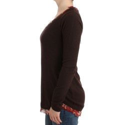 Brown crewneck sweater