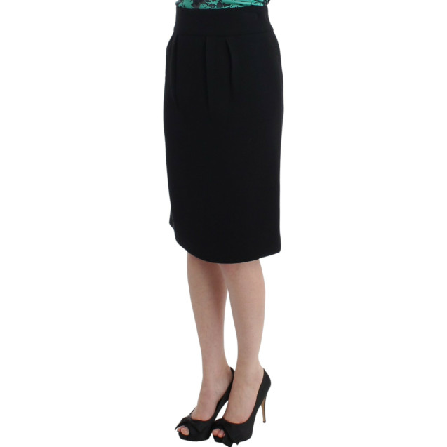 Black wool pencil skirt