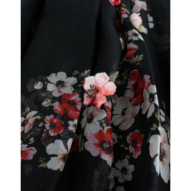 Elegant Strapless Silk Maxi Dress