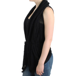 Black sleeveless knitted cardigan