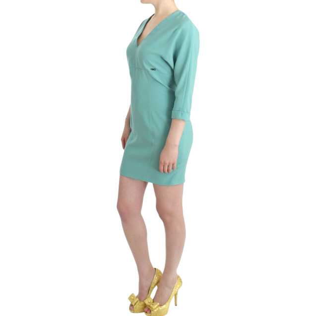 Green 3/4 sleeved sheath dress